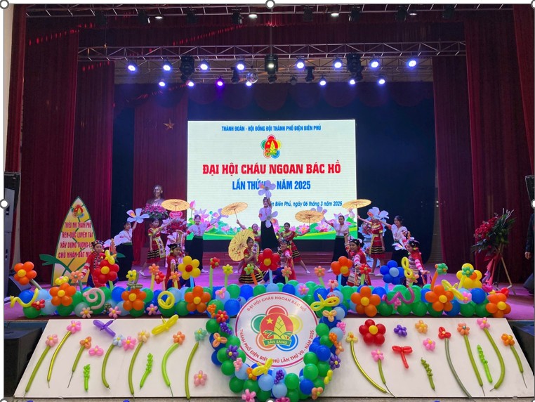 Liên đội Trường THCS Mường Thanh vinh dự tham gia đại hội “cháu ngoan Bác Hồ” Thành phố Điện Biên Phủ lần thứ vii – Năm 2025