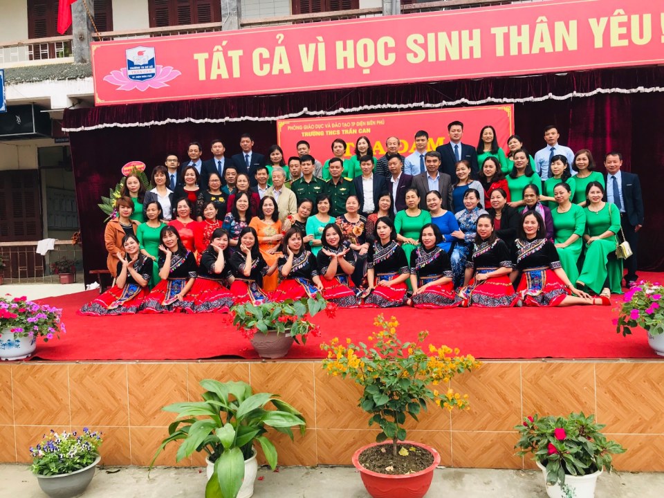 Lễ toạ đàm chào mừng 38 năm ngày nhà giáo Việt Nam 20/11/1982 - 20/11/2020