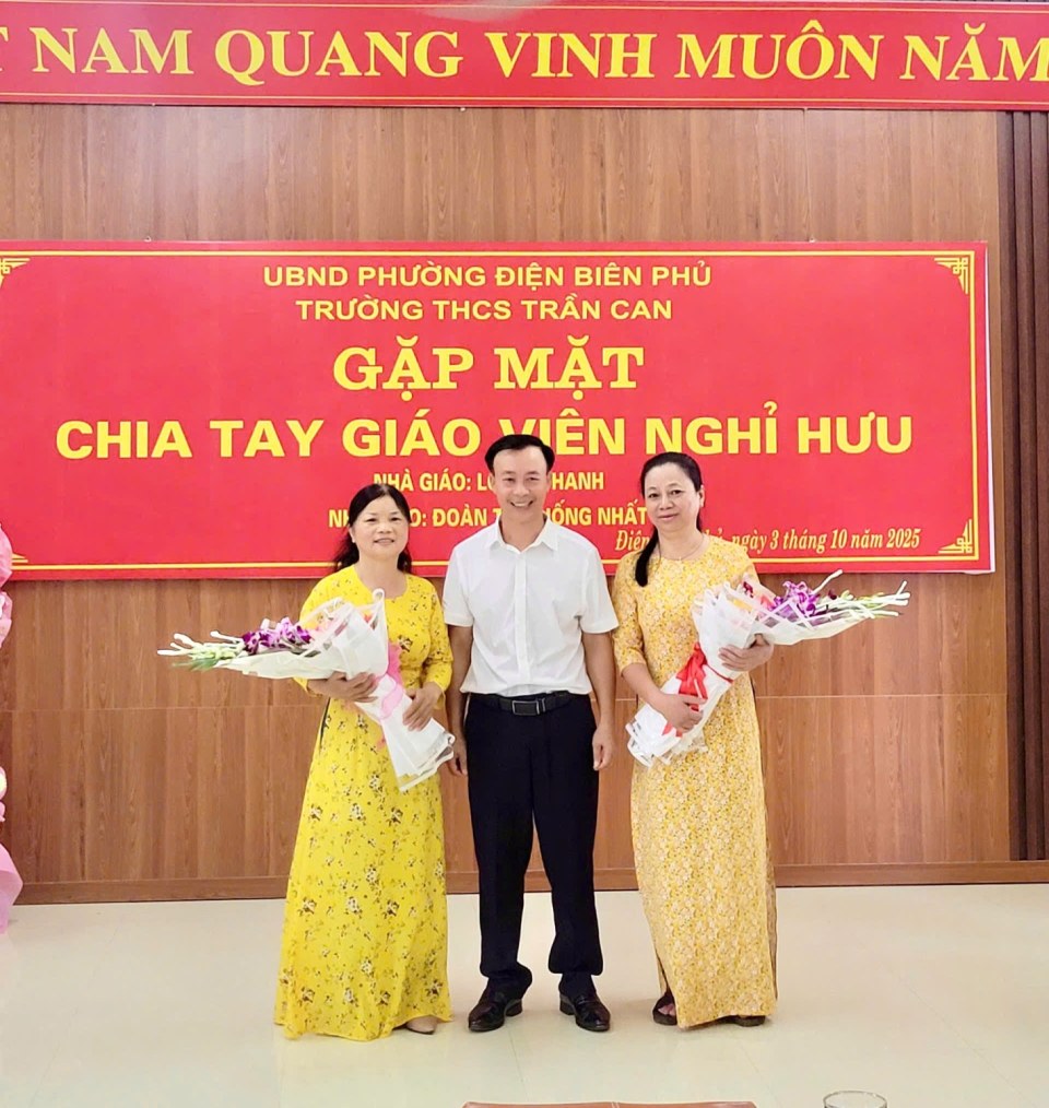 Trường THCS Trần Can tổ chức gặp mặt, tri ân và chia tay giáo viên nghỉ hưu
