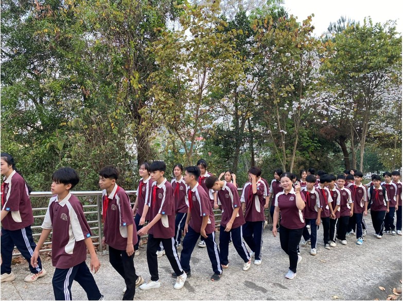 anh 49