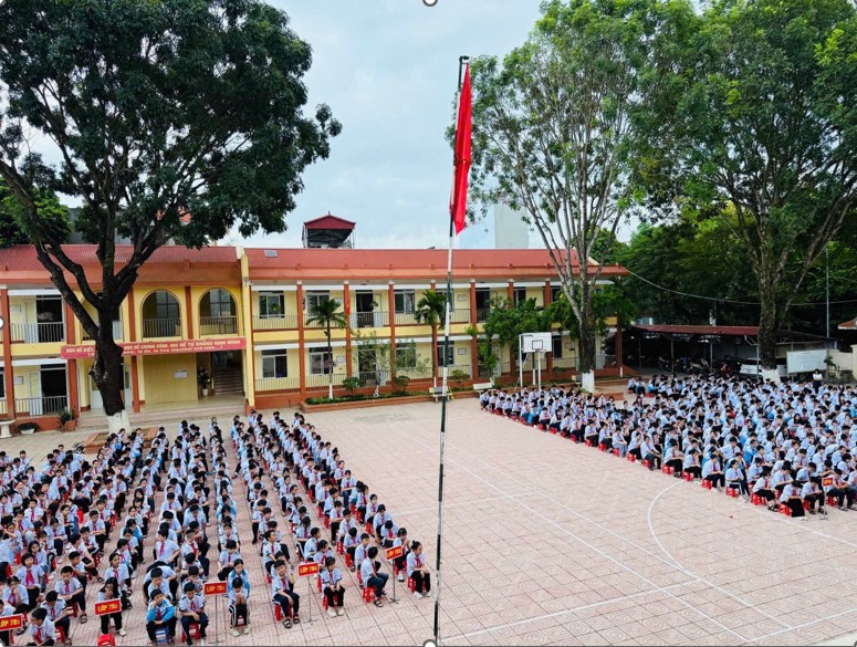 Trường THCS Mường Thanh tổ chức lễ phát động hưởng ứng học tập suốt đời năm 2025
