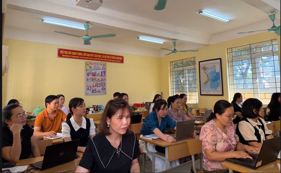 Trường THCS Mường Thanh tổ chức kế hoạch sinh hoạt chuyên môn cấp THCS cụm số 01 - Chuyên đề 04 năm học 2025–2026.
