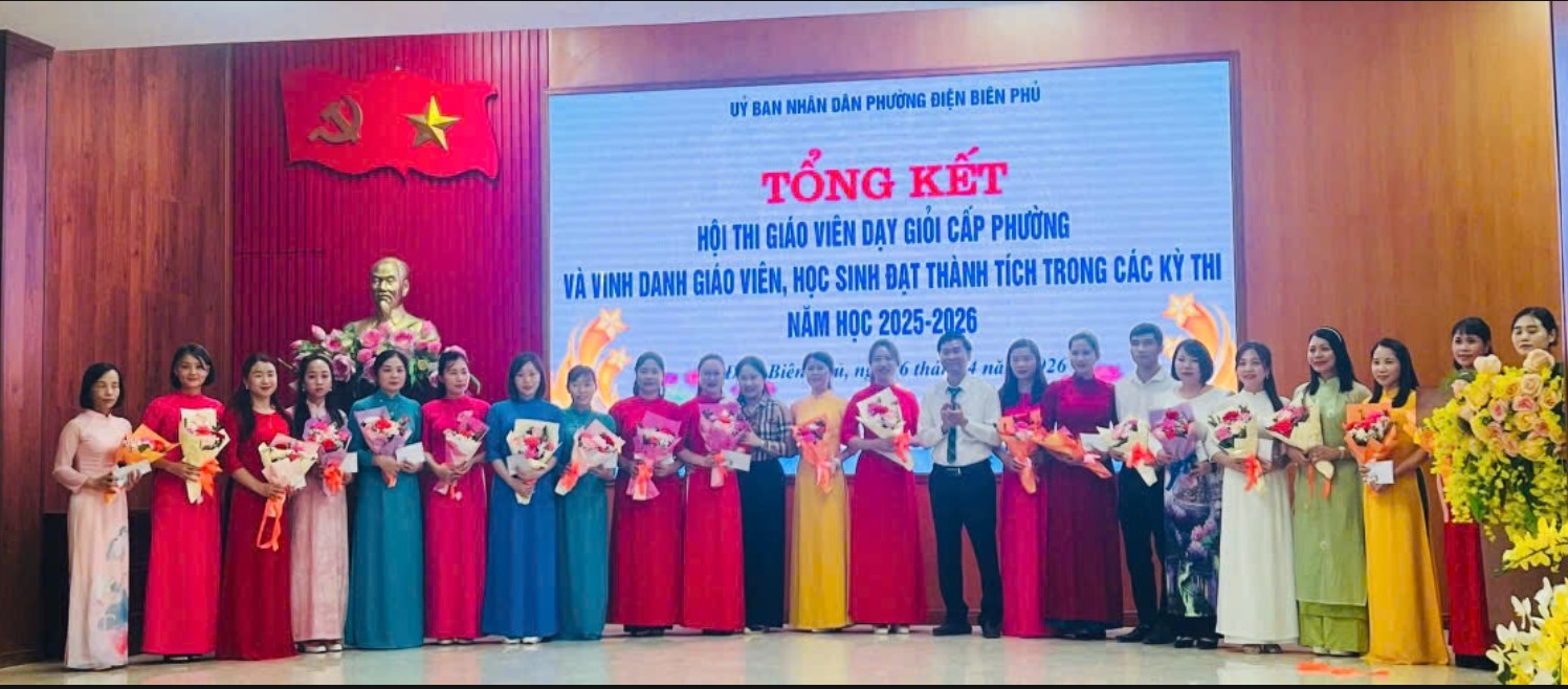 Trường THCS Mường Thanh tham dự tổng kết hội thi giáo viên giỏi cấp phường và vinh danh giáo viên, học sinh đạt thành tích trong các kỳ thi năm học 2025 – 2026.