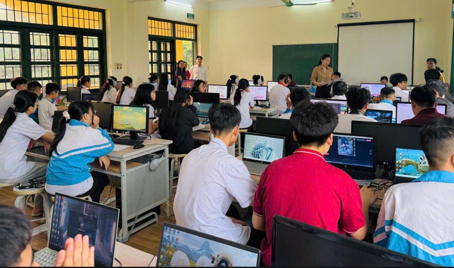 Trường THCS Mường Thanh nghiêm túc, khách quan trong công tác khảo sát chính thức chương trình đánh giá diện rộng quốc gia của học sinh lớp 5, lớp 9 lớp 11 năm 2026.