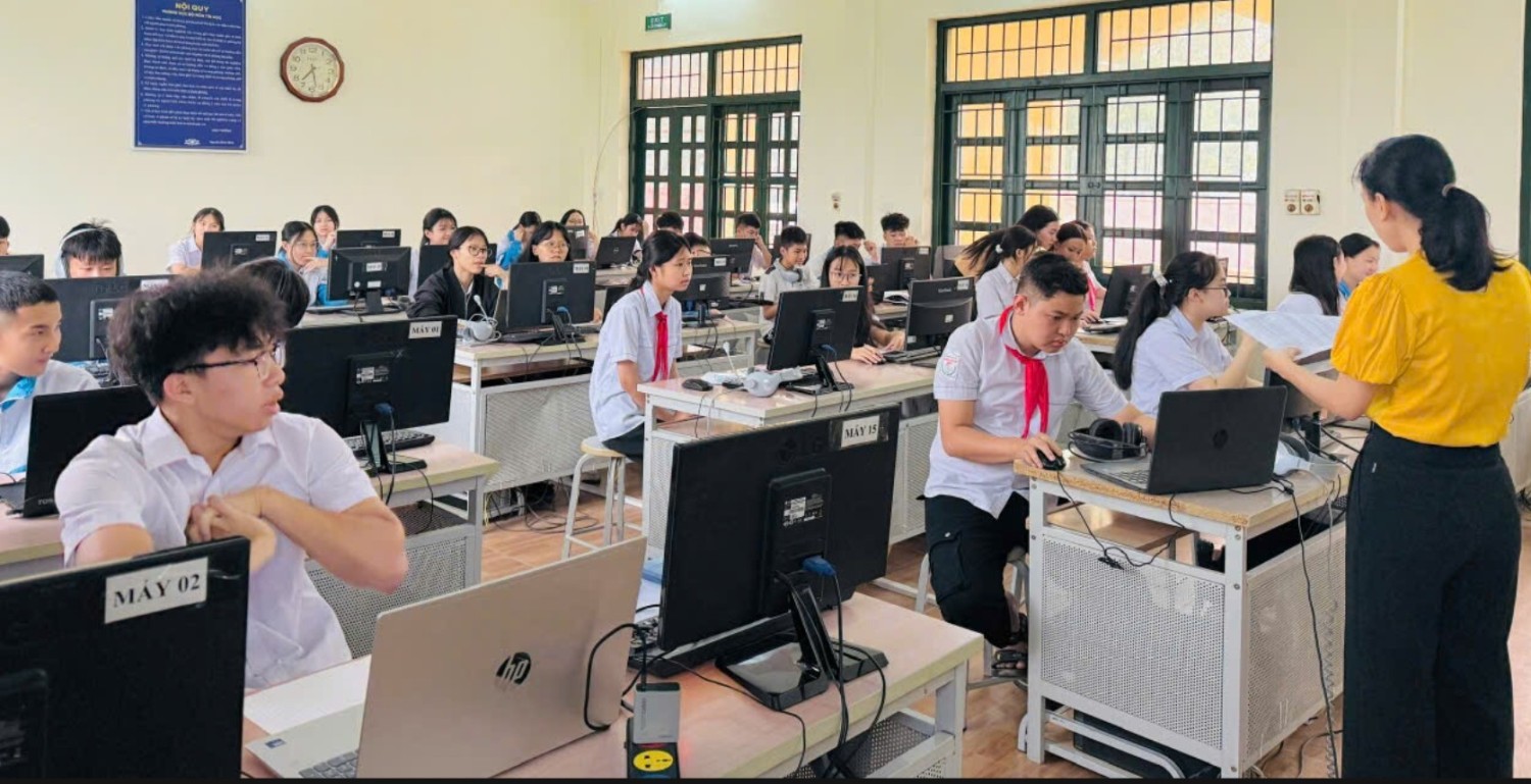 Trường THCS Mường Thanh nghiêm túc, khách quan trong công tác khảo sát chính thức chương trình đánh giá diện rộng quốc gia của học sinh lớp 5, lớp 9 lớp 11 năm 2026.