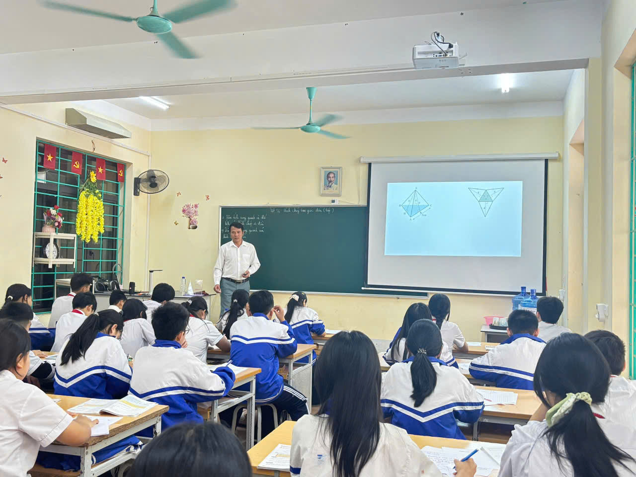 Trường THCS Tân Bình sẵn sàng cho hội thi giáo viên dạy giỏi cấp phường năm học 2025–2026