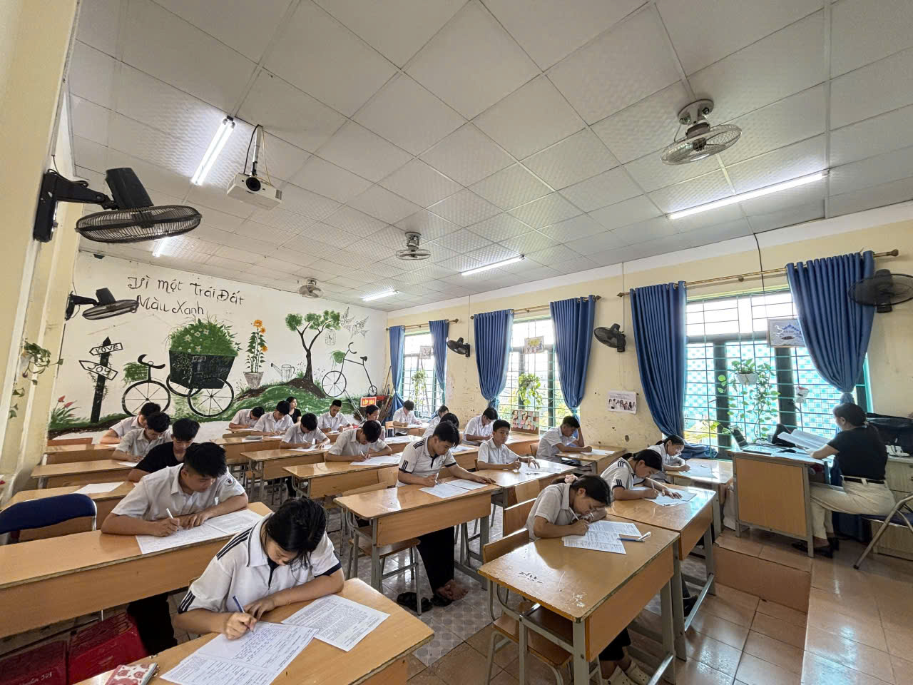 Kỳ thi thử vào lớp 10 tại Trường THCS Tân Bình: Bước chuẩn bị vững vàng cho kỳ thi quan trọng