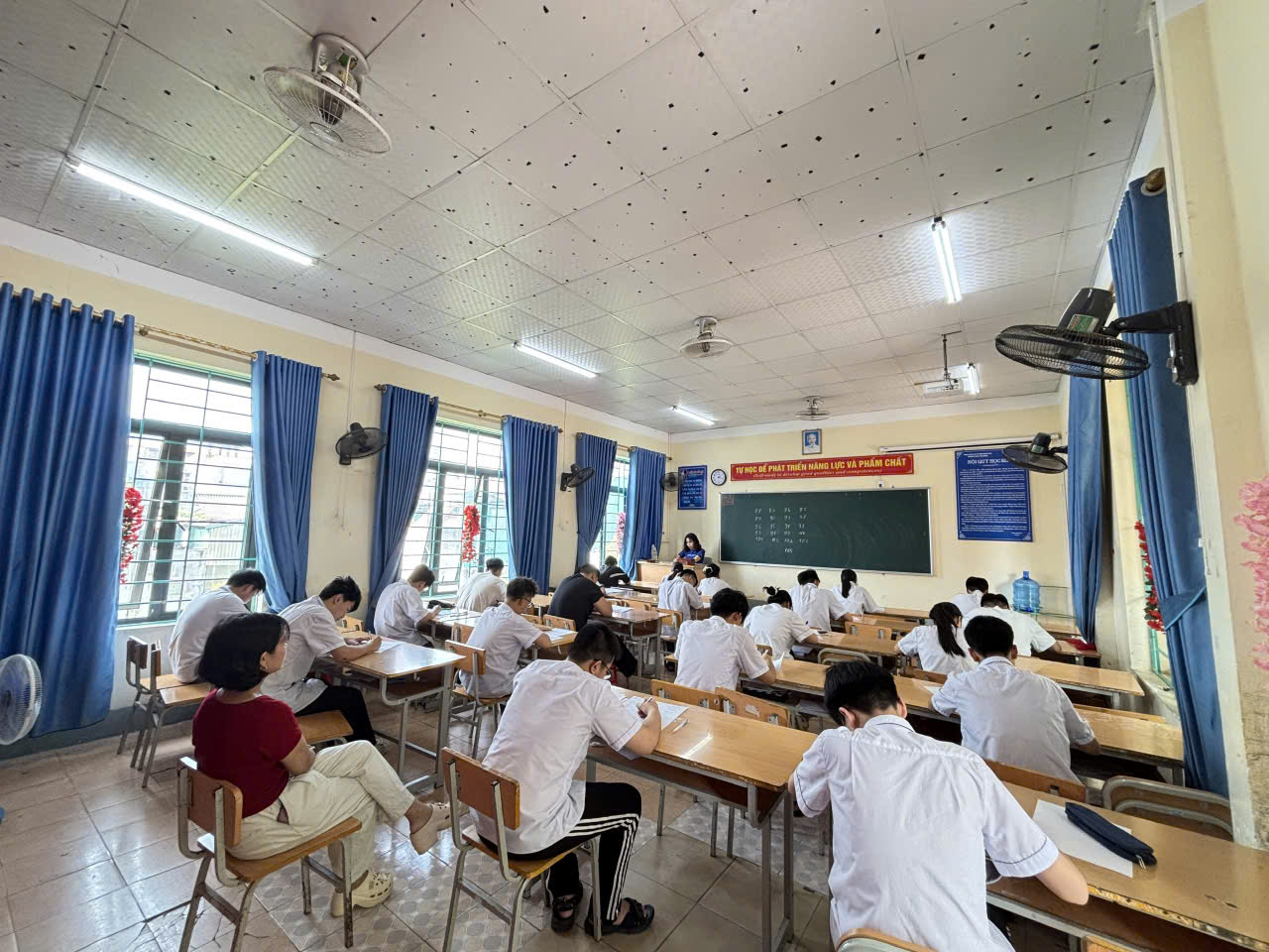 Kỳ thi thử vào lớp 10 tại Trường THCS Tân Bình: Bước chuẩn bị vững vàng cho kỳ thi quan trọng