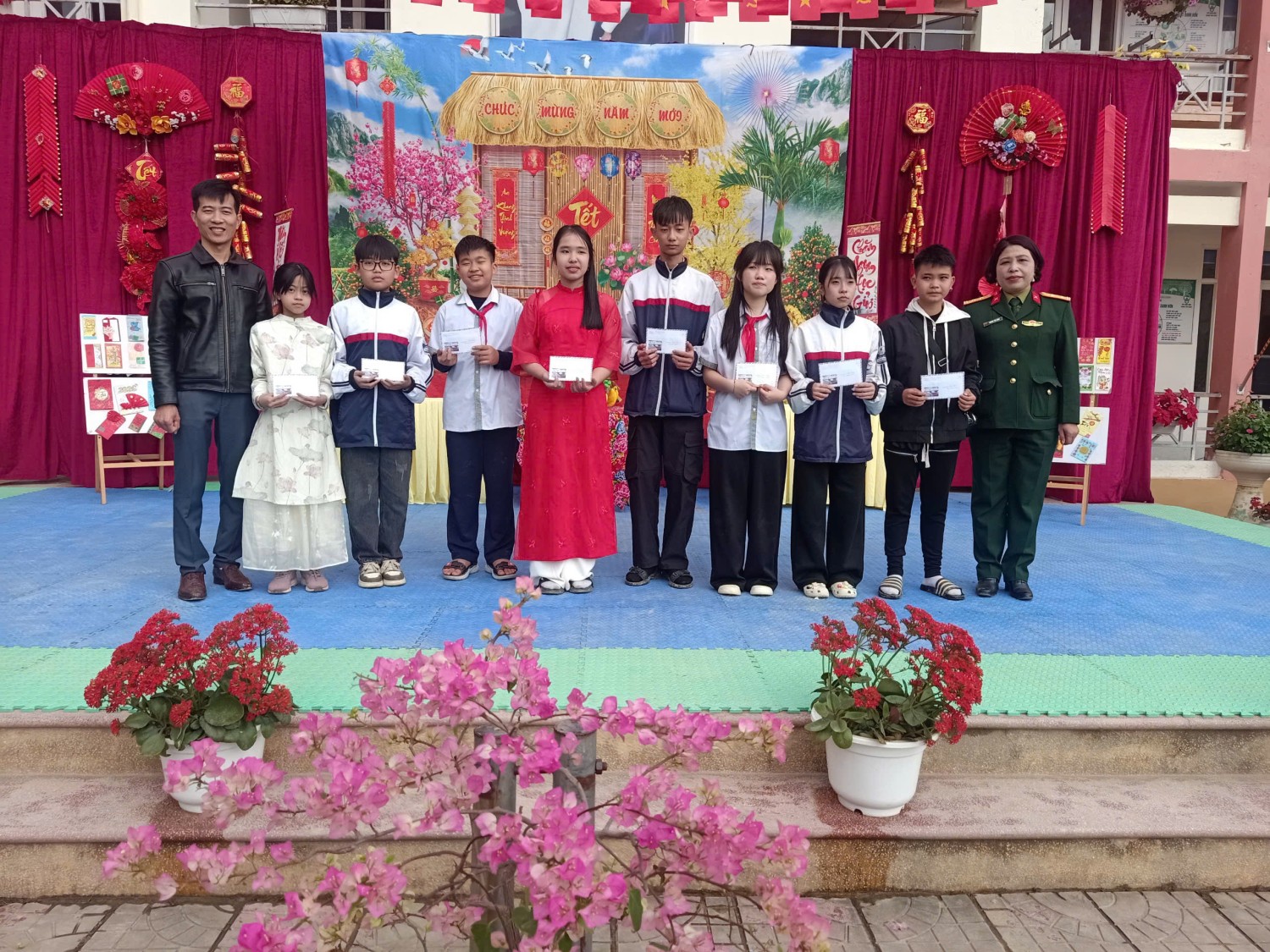 Trường THCS Thanh Bình - Phường Điện Biên Phủ tổ chức chương trình “Tết bính ngọ – Xuân yêu thương 2026”