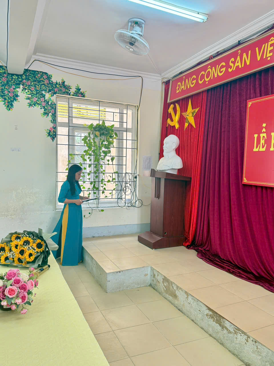 Chi bộ Trường THCS Thanh Bình - Đảng uỷ phường Điện Biên Phủ tổ chức lễ kết nạp Đảng viên mới