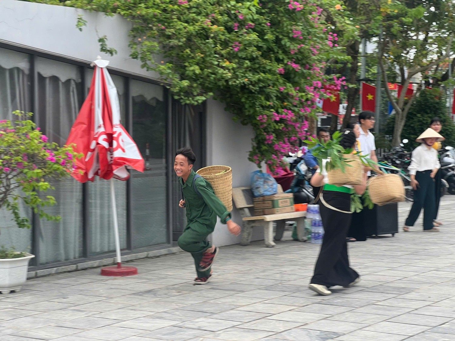 Học sinh Trường THCS Thanh Bình tham gia chương trình “chúng em làm chiến sỹ Điện Biên”