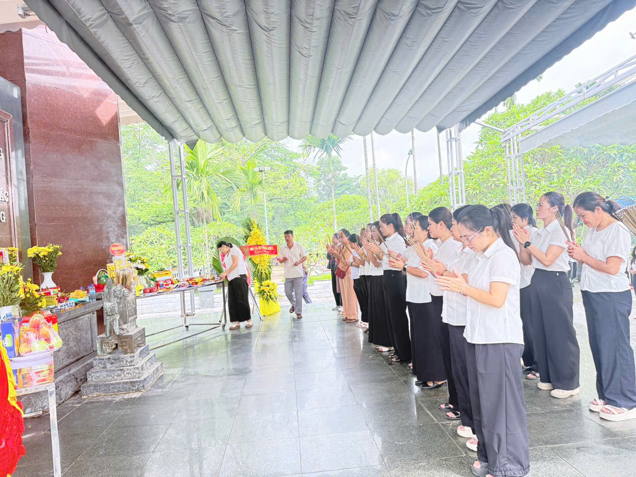Trường THCS Thanh Bình hướng về ngày 27/7: Uống nước nhớ nguồn - Trân trọng quá khứ, hướng tới tương lai