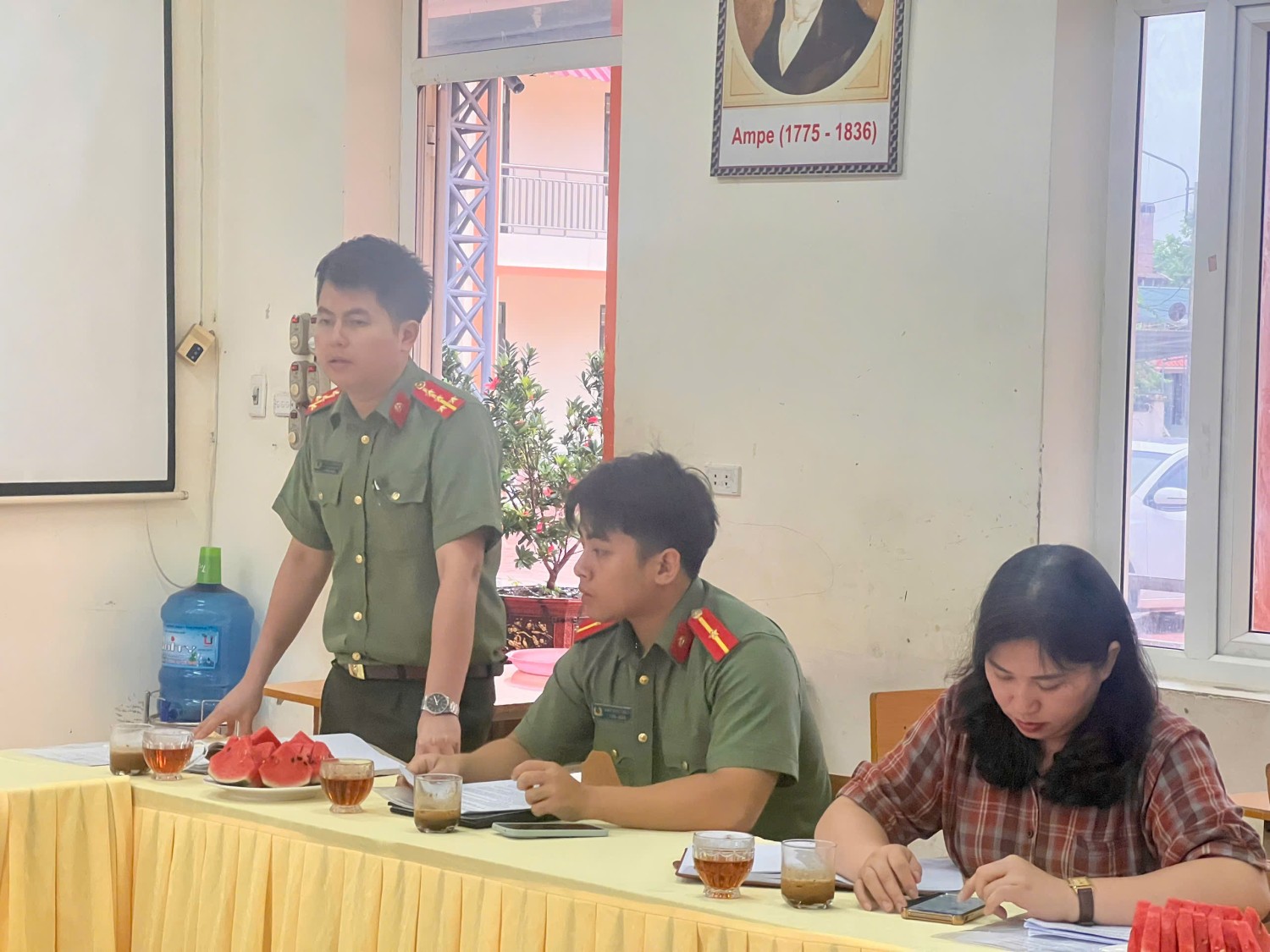Trường THCS Thanh Bình đón đoàn kiểm tra công tác bảo vệ bí mật nhà nước phường Điện Biên Phủ