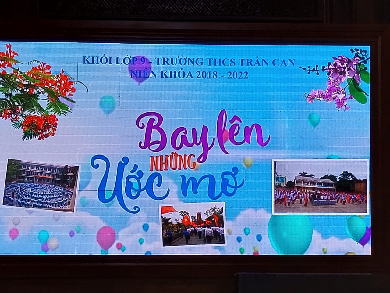 Xúc động lễ tri ân của học sinh khối 9 niên khoá 2018 -2022 của Trường THCS Trần Can