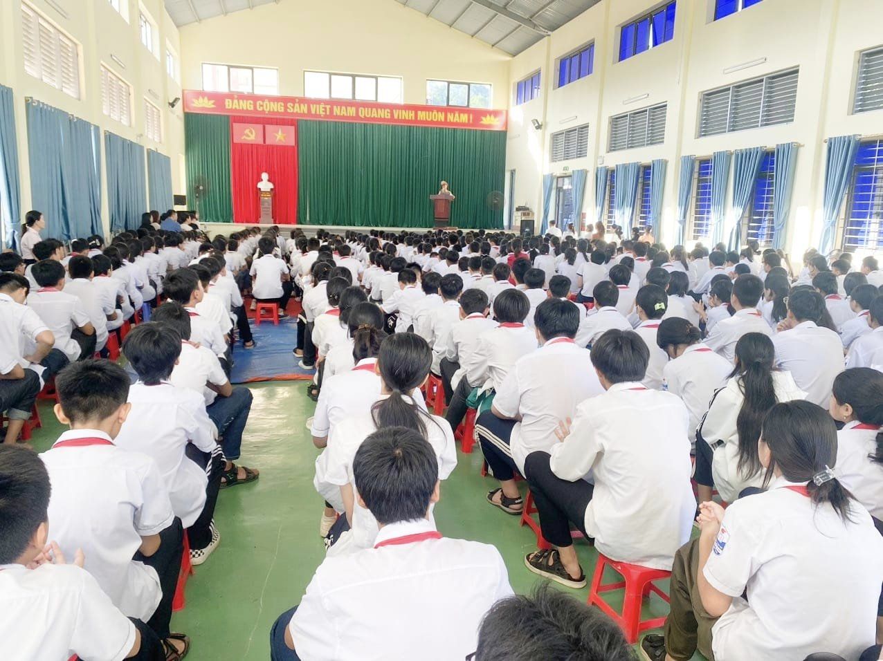 Tuyên truyền an toàn giao thông năm học 2023-2024