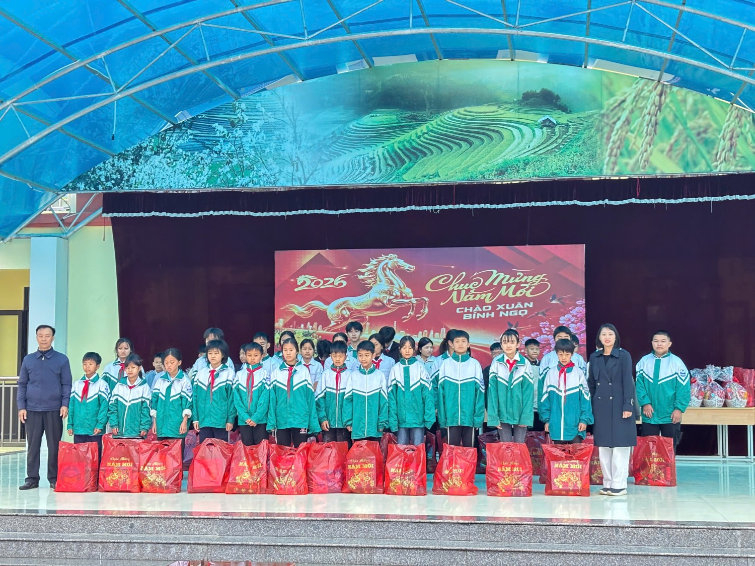 Trao quà Tết 2026 - Gieo hy vọng – Kết nối yêu thương