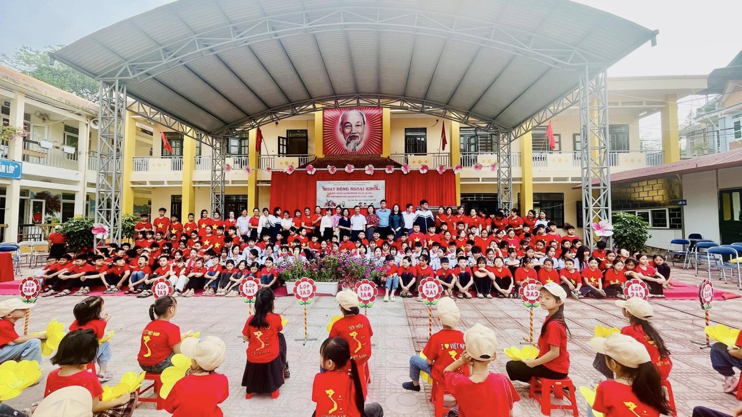 Trường THCS Trần Can tuyên truyền tuyển sinh tại trường tiểu học Tô Vĩnh Diện