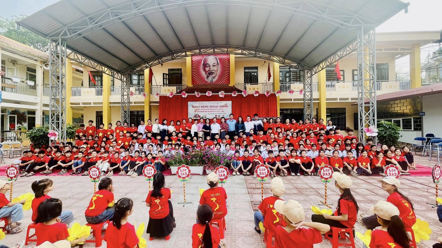 Trường THCS Trần Can tuyên truyền tuyển sinh tại trường tiểu học Tô Vĩnh Diện