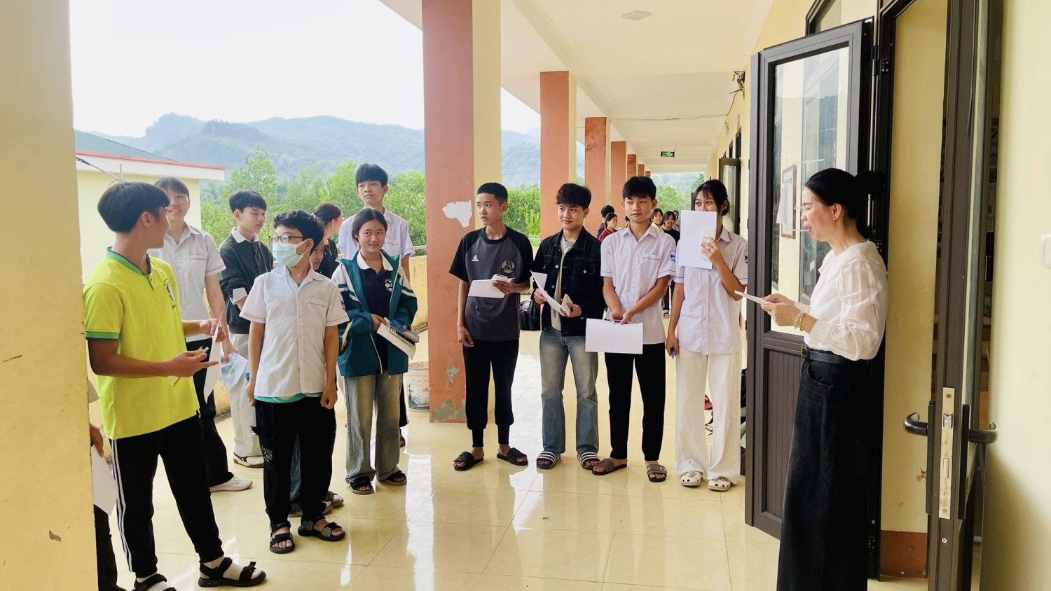 Kỳ thi thử vào lớp 10 THPT tại Trường THCS Trần Can